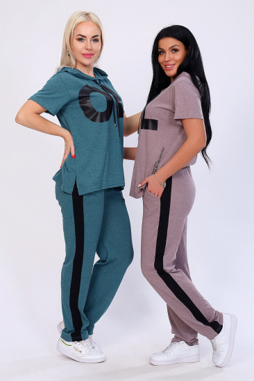 Костюм женский