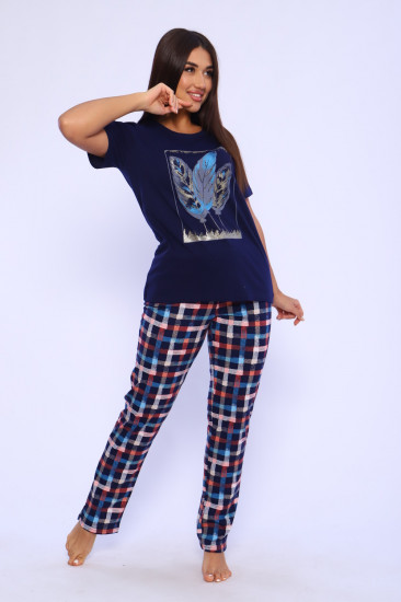 Костюм женский