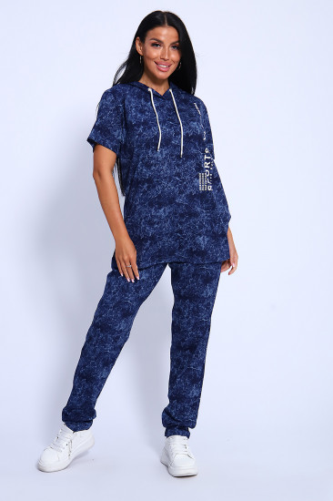 Костюм женский