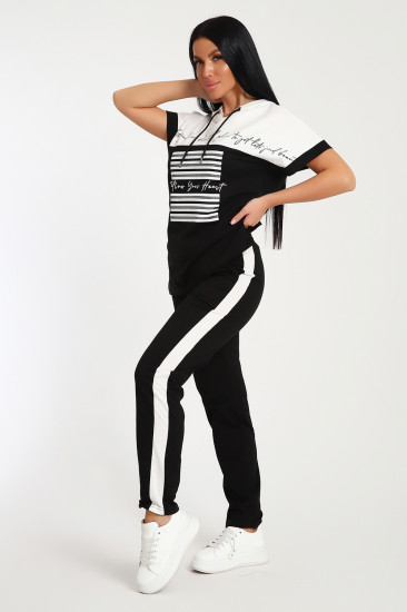 Костюм женский