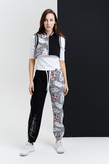 Костюм женский