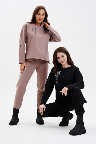 Костюм женский