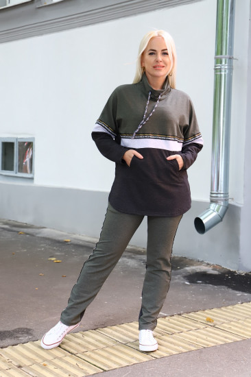 Костюм женский