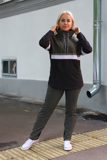 Костюм женский