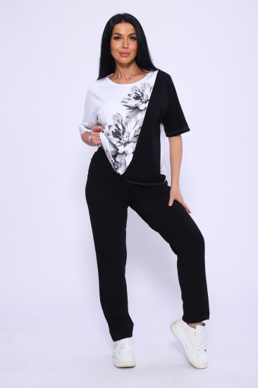 Костюм женский