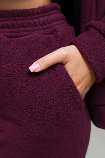 Костюм женский