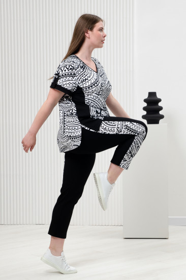 Костюм женский