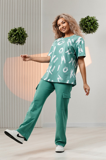 Костюм женский