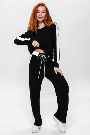 Костюм женский