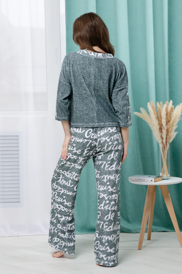 Костюм женский