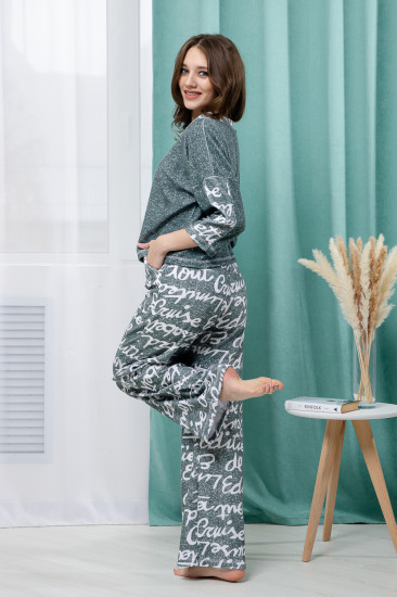 Костюм женский