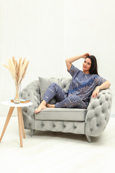 Костюм женский