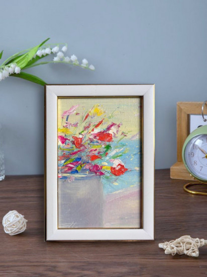 Картина маслом миниатюра в раме «Когда цветы поют»