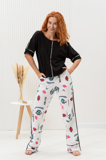 Костюм женский