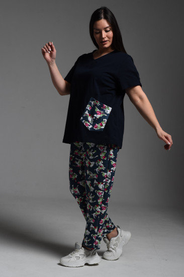 Костюм женский