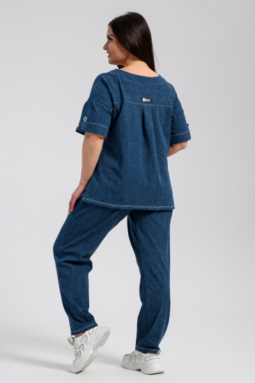 Костюм женский