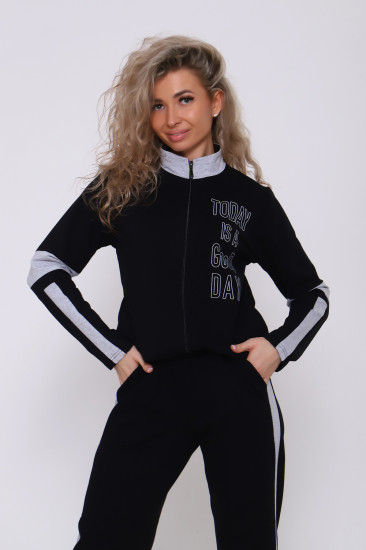 Костюм женский