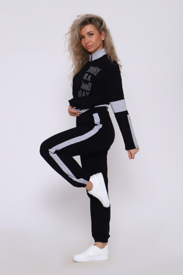 Костюм женский