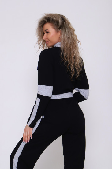 Костюм женский