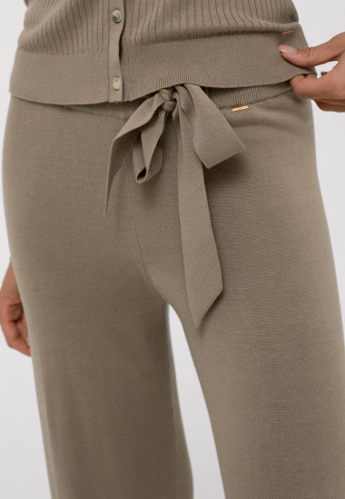 Брюки женские