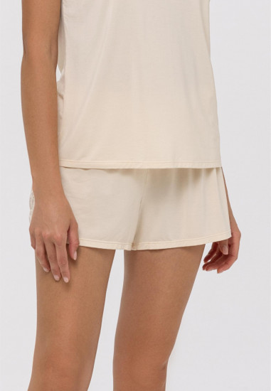 Шорты женские