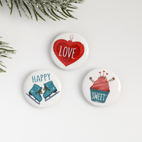 Значки закатные-мини «Любовь тебя найдет»