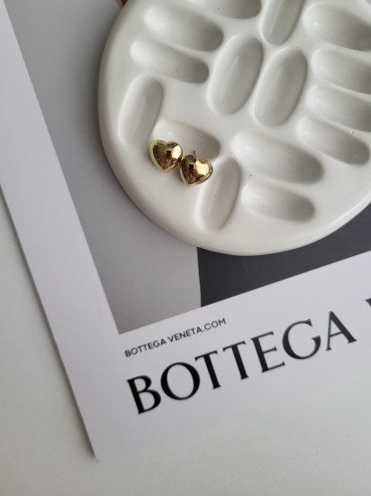 Серьги-гвоздики женские «Дутые сердечки»