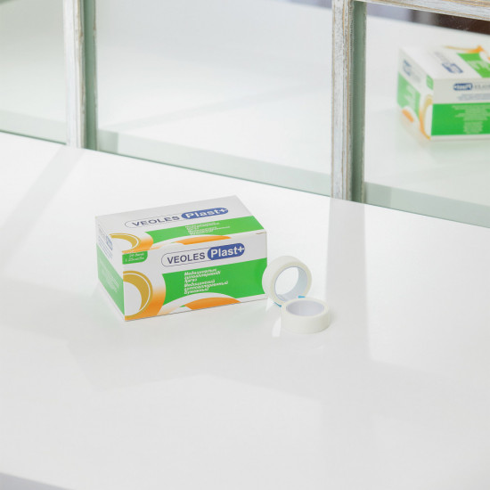 Пластырь в рулоне медицинский на бумажной основе