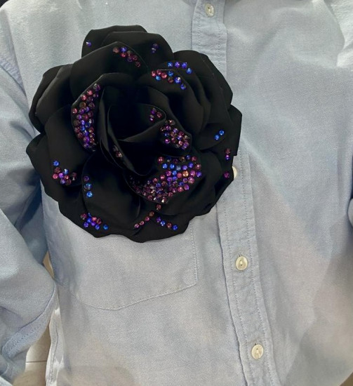 Брошь-цветок