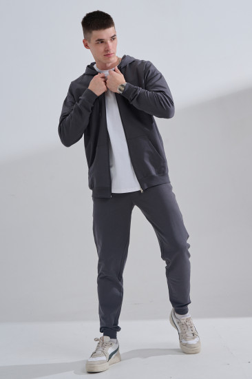 Костюм мужской