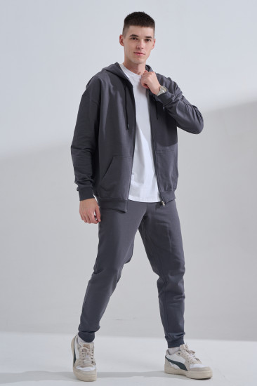 Костюм мужской