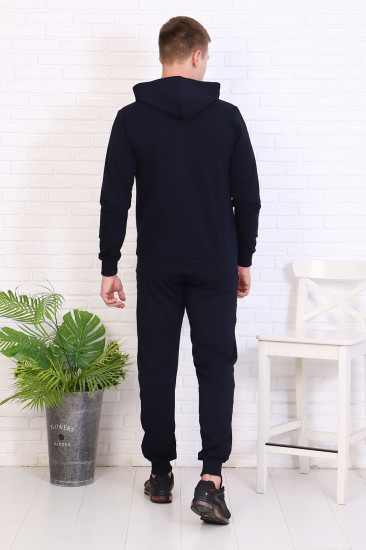 Костюм мужской