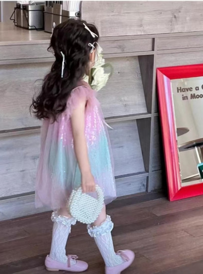 Платье для девочек с пайетками