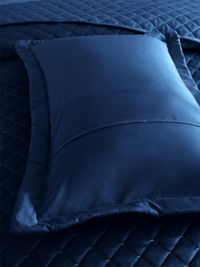 Покрывало с наволочками