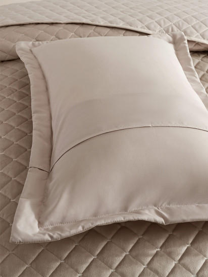 Покрывало с наволочками