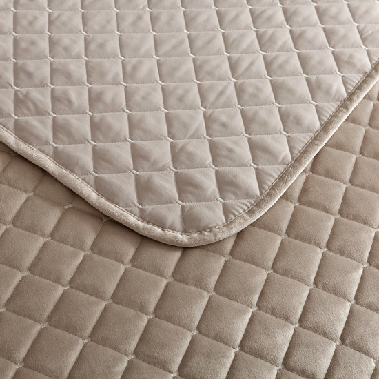 Покрывало стеганое