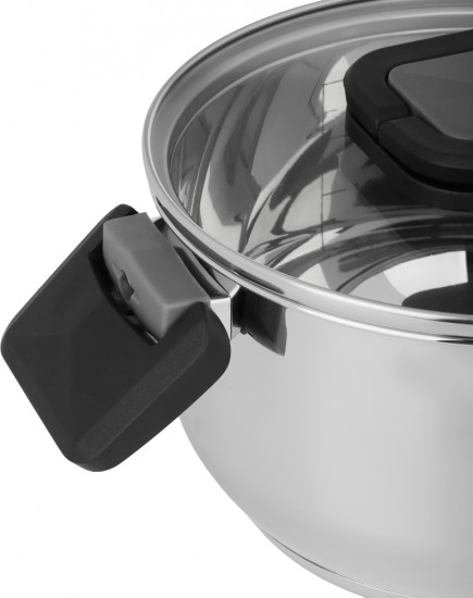 Кастрюля с крышкой «Манн»