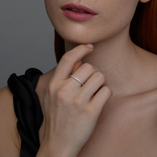 Кольцо из серебра с фианитами