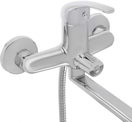 Смеситель для ванны с душем