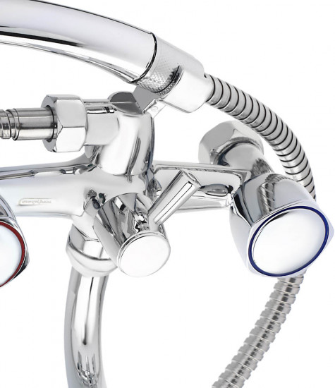 Смеситель для ванны с душем