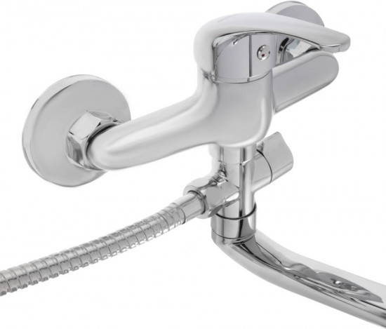 Смеситель для ванны с душем