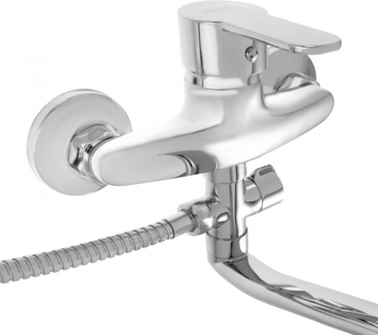 Смеситель для ванны с душем