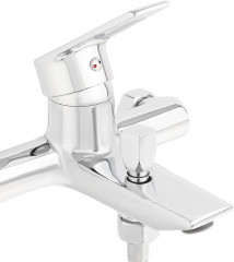 Смеситель для ванны с душем - Фото 1