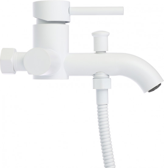 Смеситель для ванны с душем