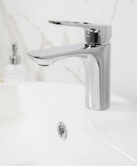 Смеситель для раковины