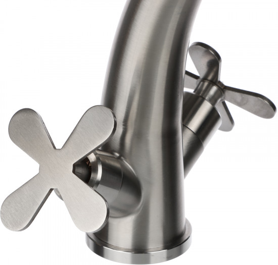 Смеситель для раковины