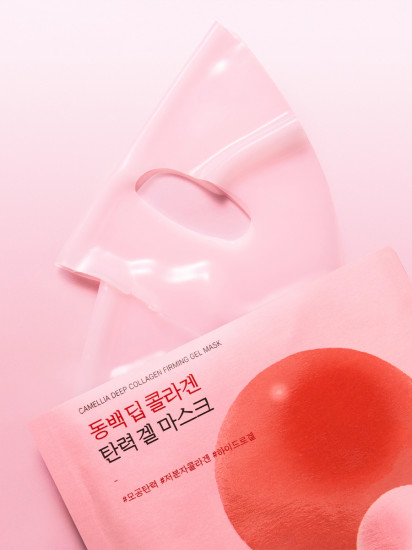 Укрепляющая гидрогелевая маска для лица с камелией «Camellia Deep Collagen Firming Gel Mask»