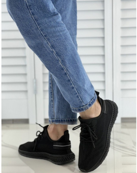 Кроссовки женские