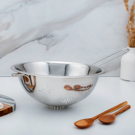 Дуршлаг с ручкой