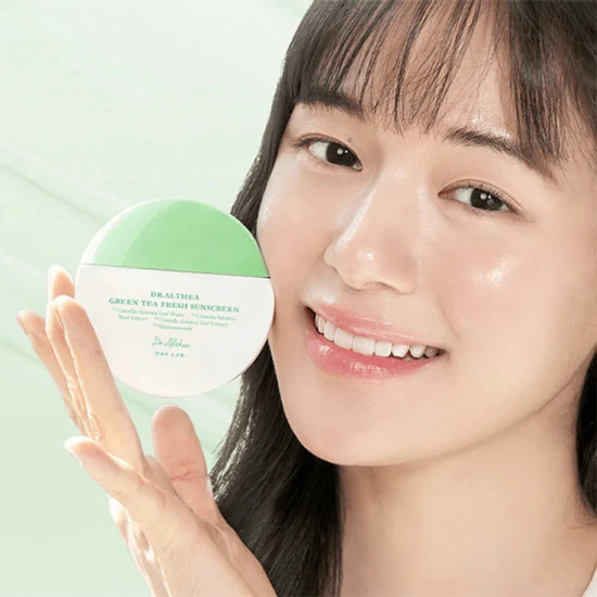 Солнцезащитный крем «Green Tea Fresh Sunscreen SPF50+ PA++++»